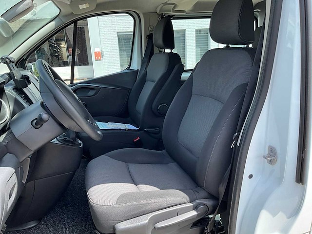 2020 renault trafic dubbele cabine lichte vrachtwagen - afbeelding 2 van  25