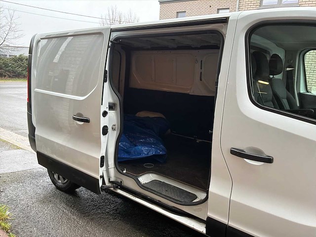 2020 renault trafic l renault auto - afbeelding 35 van  57