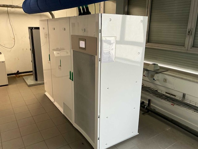 2020 schneider electric galaxy vl batterijopslag - afbeelding 1 van  8