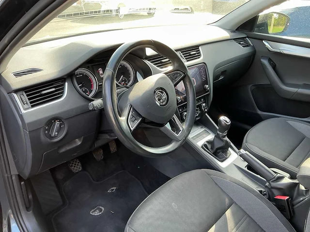 2020 skoda octavia - afbeelding 4 van  23