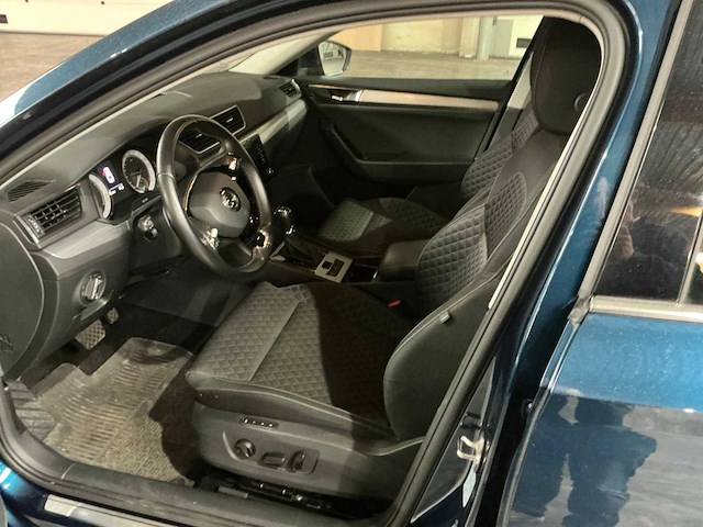 2020 skoda superb personenauto - afbeelding 2 van  15