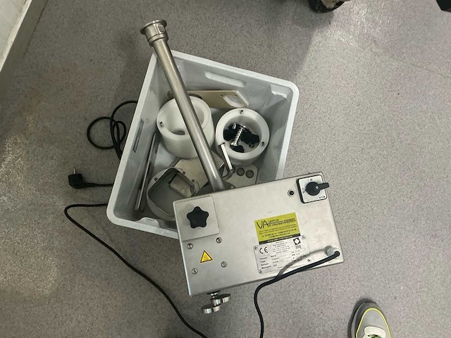 2020 smo mbf50 professioneel gehaktballen/portioneel vormmachine - afbeelding 1 van  6