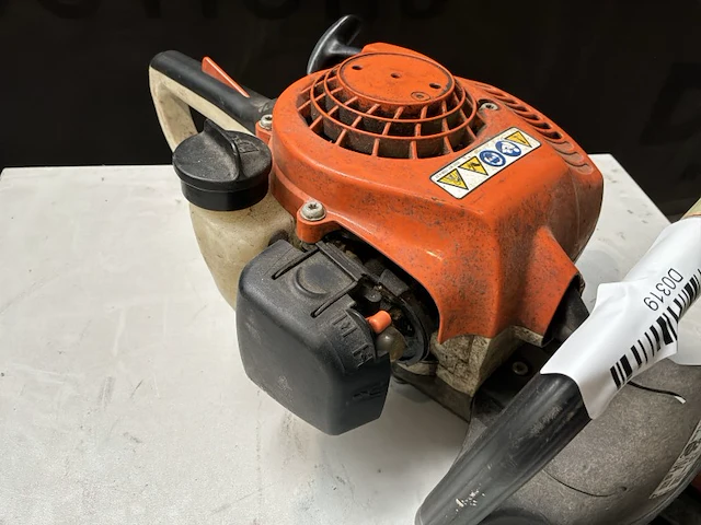 2020 stihl hs45 heggeschaar - afbeelding 4 van  7