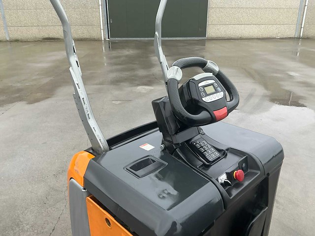 2020 still ltx 50 industriële trekker met hydraulisch ventiel - afbeelding 38 van  47