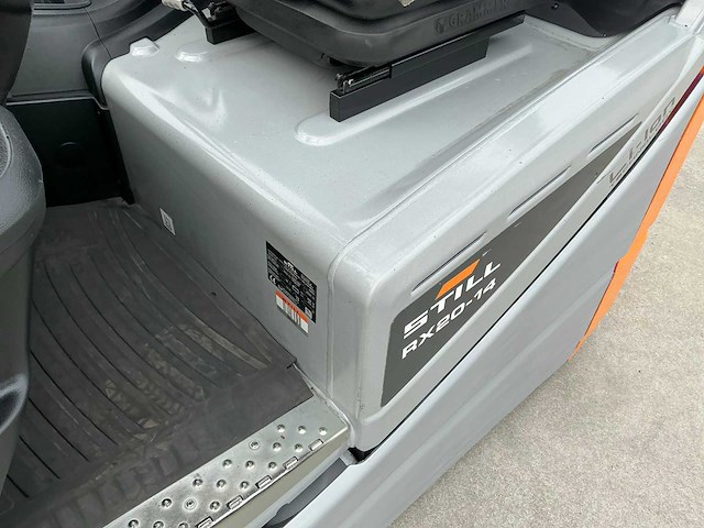2020 still rx20-14c vorkheftruck + still lithium lader - afbeelding 33 van  84