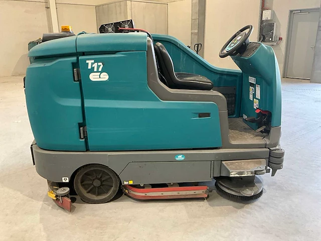 2020 tennant t17-u01467 vloerreiniger - afbeelding 21 van  24