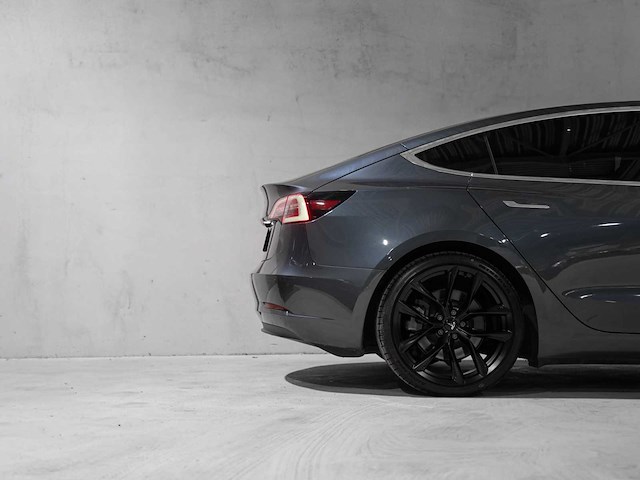2020 tesla model 3 auto - afbeelding 4 van  37