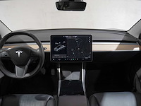 2020 tesla model 3 auto - afbeelding 10 van  37