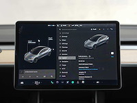 2020 tesla model 3 auto - afbeelding 16 van  37