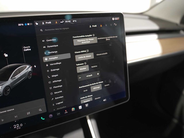 2020 tesla model 3 auto - afbeelding 13 van  33