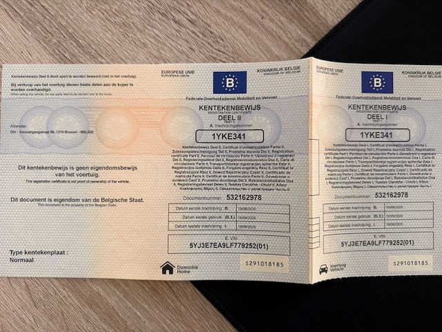 2020 tesla model 3 auto - afbeelding 29 van  33