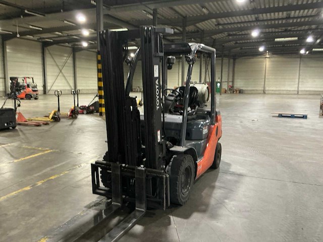 2020 toyota tonero 25 -8fgf25 vorkheftruck - afbeelding 1 van  11