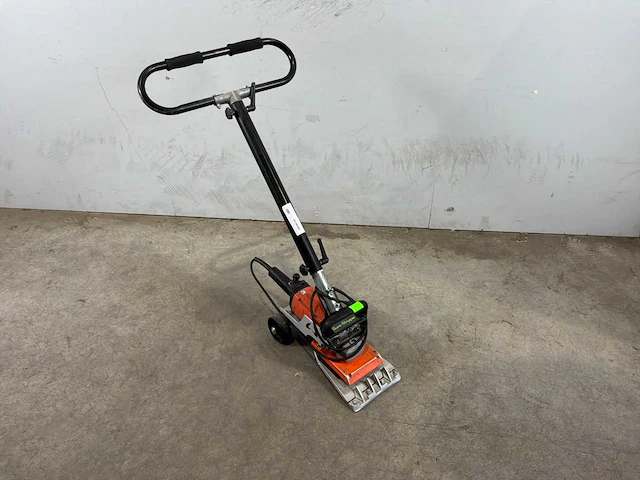 2020 uzin utz / wolff duro-stripper 2.0 tapijtstripper - afbeelding 1 van  4