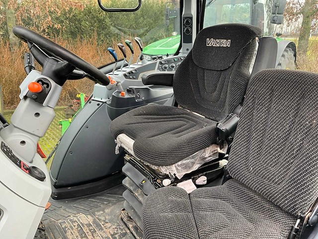 2020 valtra n114e vierwielaangedreven landbouwtractor - afbeelding 9 van  23