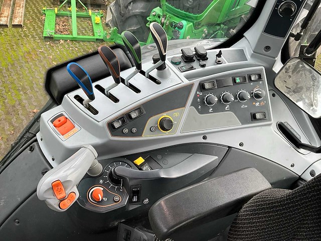 2020 valtra n114e vierwielaangedreven landbouwtractor - afbeelding 10 van  23