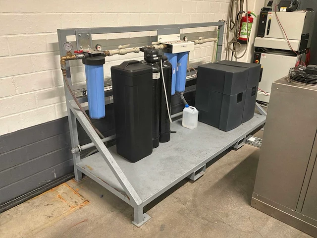2020 value 4robotics wwsv1/2 waterstraalsnijmachine - afbeelding 39 van  81