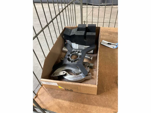 2020 value 4robotics wwsv1/2 waterstraalsnijmachine - afbeelding 73 van  81