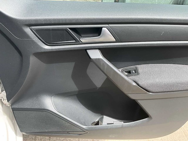 2020 volkswagen caddy lichte vracht - 5 pers - airco - afbeelding 32 van  55
