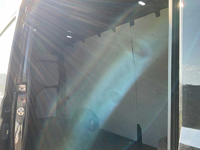 2020 volkswagen crafter lichte vracht - afbeelding 30 van  46