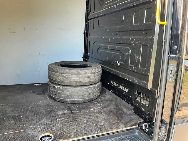 2020 volkswagen crafter lichte vracht - afbeelding 31 van  46