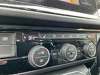 2020 volkswagen kombi lichte vracht - afbeelding 19 van  46