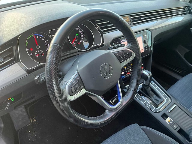 2020 volkswagen passat - afbeelding 4 van  26
