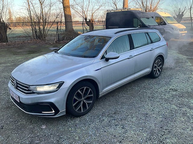 2020 volkswagen passat - afbeelding 1 van  26