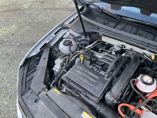 2020 volkswagen passat - afbeelding 16 van  26