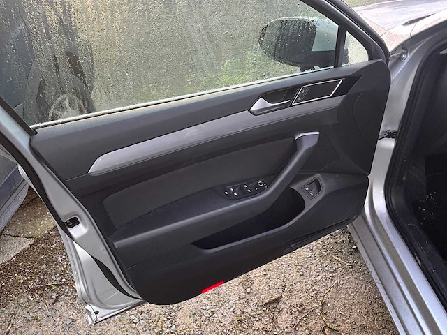 2020 volkswagen passat - afbeelding 24 van  26