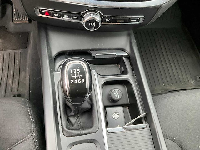 2020 volvo v60 personenauto - afbeelding 9 van  29