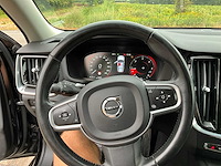 2020 volvo v60 personenauto - afbeelding 11 van  29