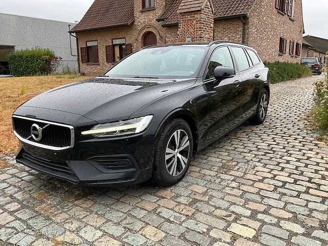 2020 volvo v60 personenauto - afbeelding 1 van  29