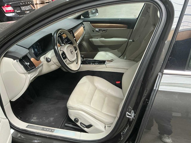 2020 volvo v90 momentum personenauto - afbeelding 3 van  14