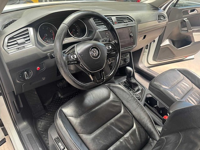 2020 vw tiguan 2.0 tsi dsg 4motion - nieuwe motor - gepantserd - afbeelding 11 van  26