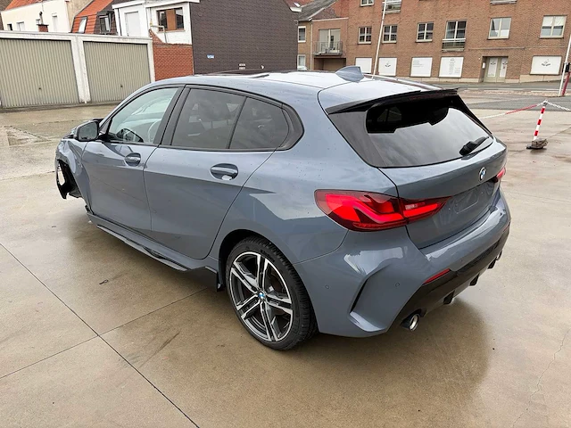2021 - bmw - 118d - serie 1 f40 2.0d - 16v turbo - car - afbeelding 25 van  30