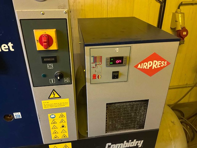 2021 airpress aps7 basic schroefcompressor met droger - afbeelding 6 van  7