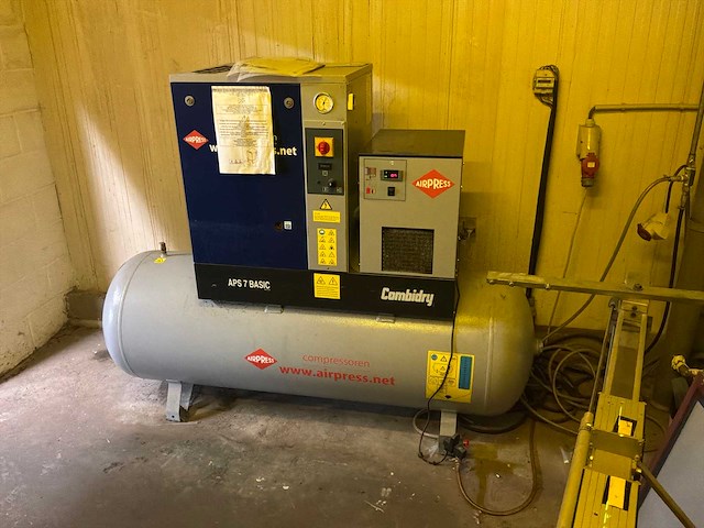 2021 airpress aps7 basic schroefcompressor met droger - afbeelding 1 van  3