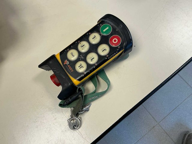 2021 arjes impaktor 250 evo mobiele breekinstallatie - afbeelding 6 van  14