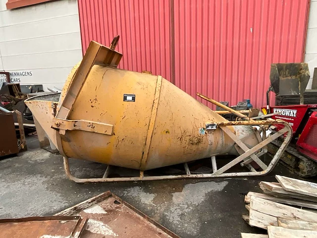 2021 beco b3000lr - betonstortbak 3000l (geen minimumprijs) - afbeelding 2 van  6