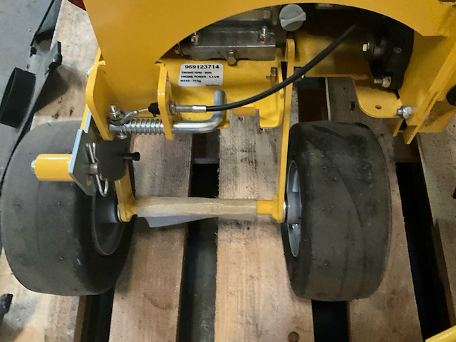 2021 bluebird bb650 kantensnijder - afbeelding 15 van  23