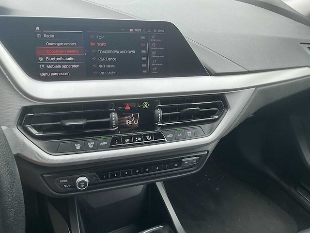 2021 bmw 116 d hatchback personenauto - afbeelding 7 van  27