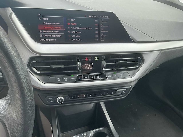2021 bmw 116 d hatchback personenauto - afbeelding 8 van  27