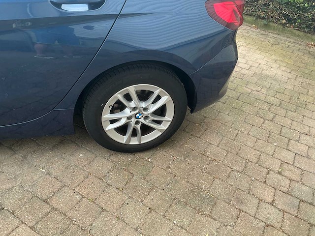 2021 bmw 116 d hatchback personenauto - afbeelding 16 van  27