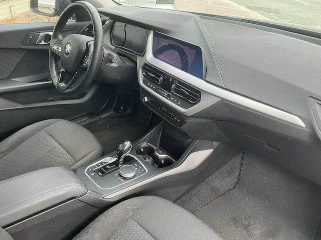 2021 bmw 116 d hatchback personenauto - afbeelding 15 van  33