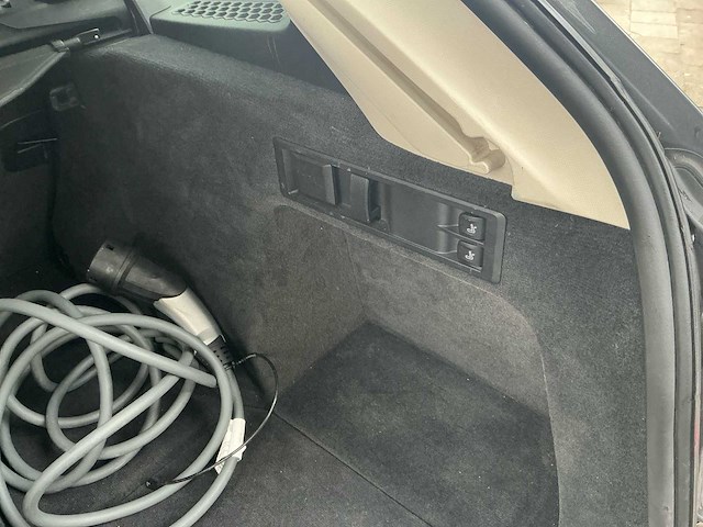 2021 bmw 320e station personenauto - afbeelding 18 van  32