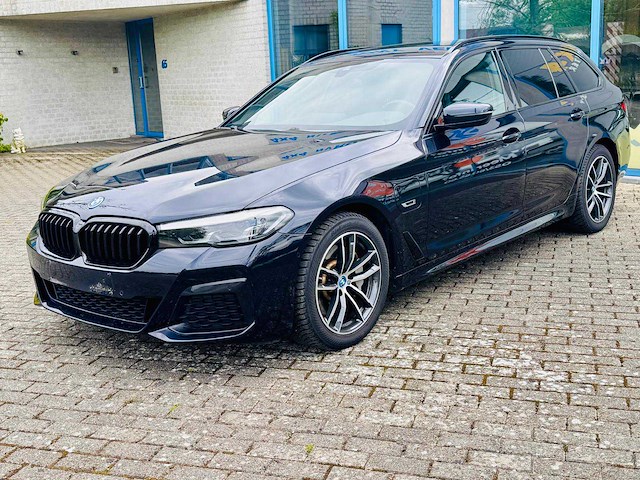 2021 bmw 530e - afbeelding 12 van  22