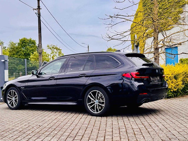 2021 bmw 530e - afbeelding 17 van  22