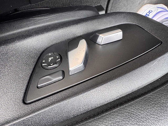 2021 bmw 530e - afbeelding 12 van  30