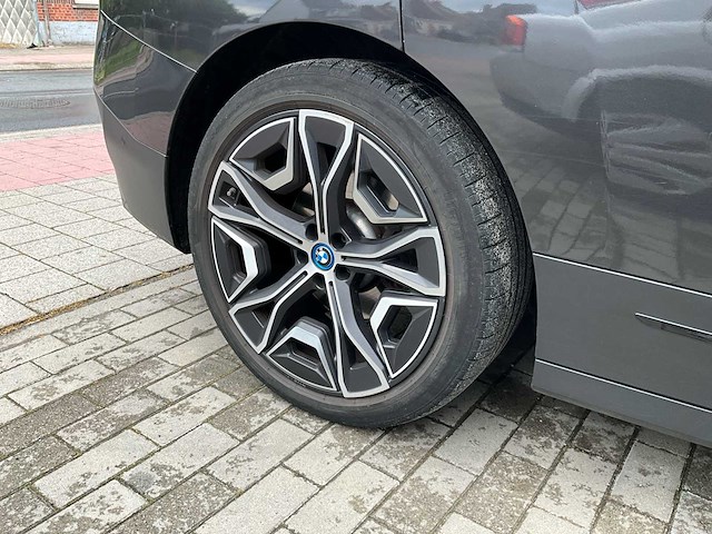 2021 bmw ix xdrive40 - afbeelding 2 van  45