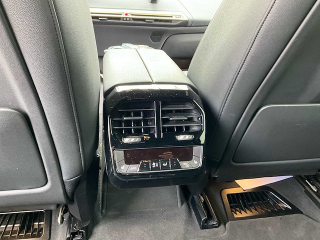 2021 bmw ix xdrive40 - afbeelding 21 van  45